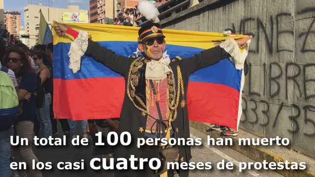 Venezolanos rinden homenaje a los fallecidos en las protestas contra Maduro