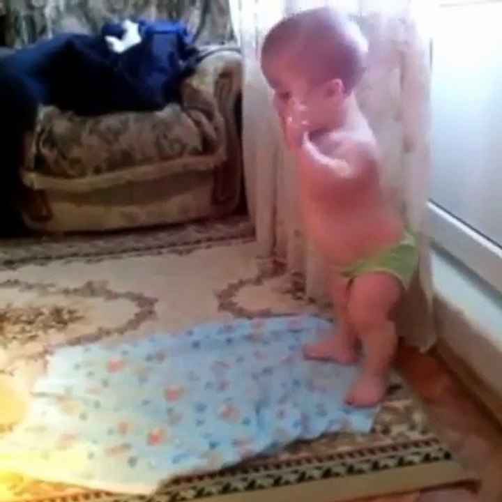 Small kid performing salaah