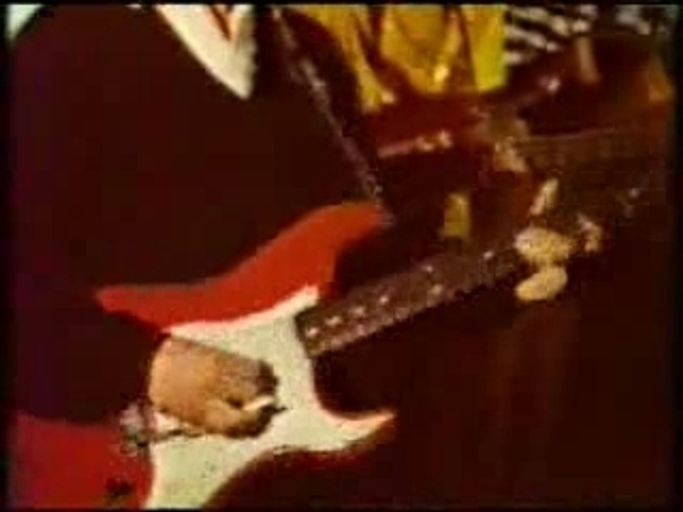 Kolme Kitaraa-The Strangers