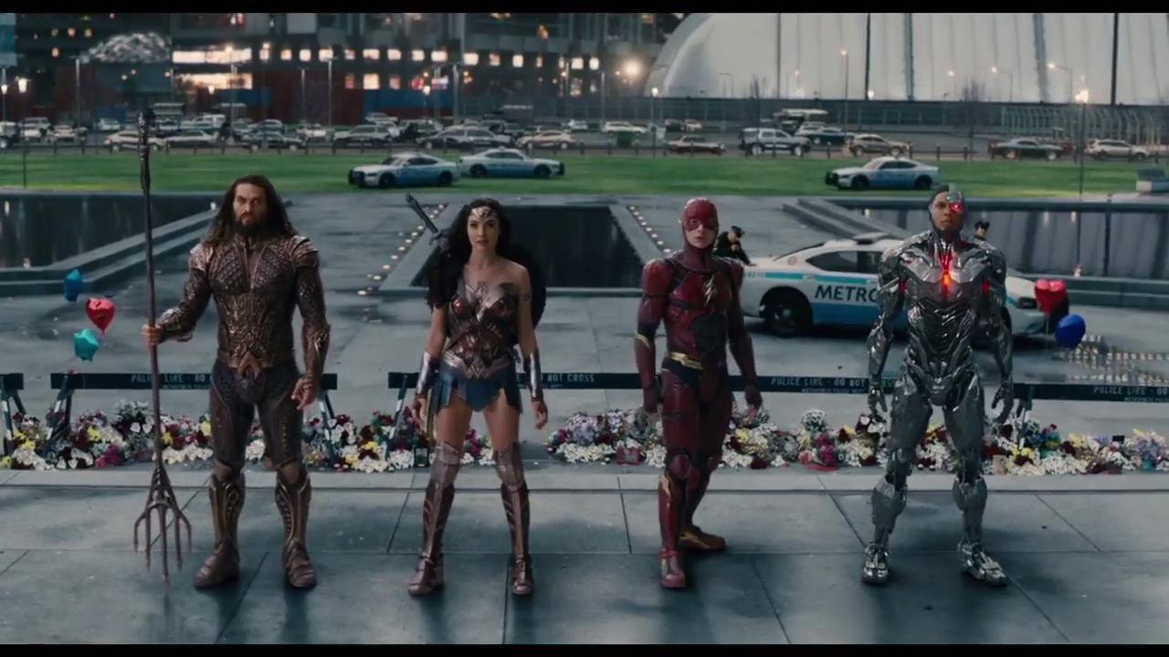 Ben Affleck, Gal Gadot, Jason Momoa In 'Justice League' New Trailer
