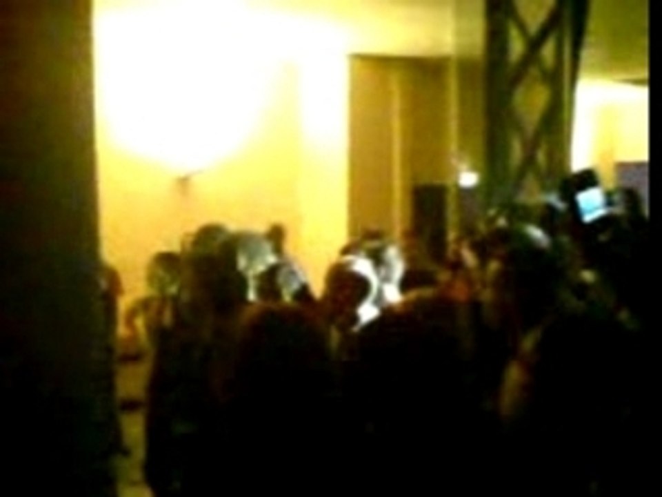 Gentleman dans la foule, Bordeaux 2007