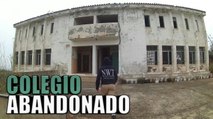 LUGARES ABANDONADOS - El Colegio ABANDONADO en medio de La Niebla  - Exploracion Urbana - URBEX - Lugares Abandonados