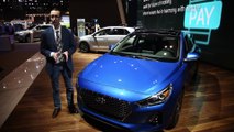 Reviews car - 2018 Hyundai Elantra GT First Look 2017 Chicago Auto Show
