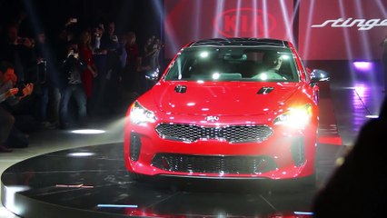 Reviews car - 2018 Kia Stinger First Look 2017 Detroit Auto Show