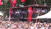 Yılın Annesi Şehit Oğlunu Son Yolculuğuna Uğurladı