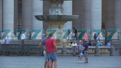 VATIKANI MBYLL 100 SHATERVANET NE QYTET - News, Lajme - Kanali 11