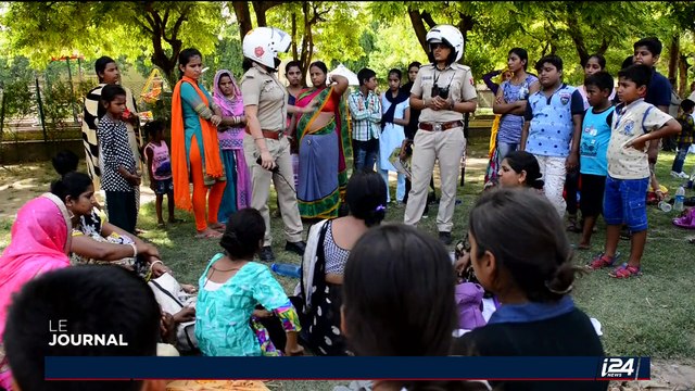 Inde: des policières à moto pour protéger les femmes