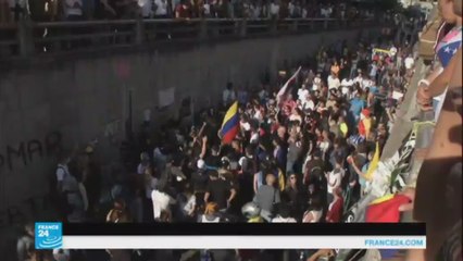 وقفة تكريمية لضحايا الاحتجاجات-فنزويلا