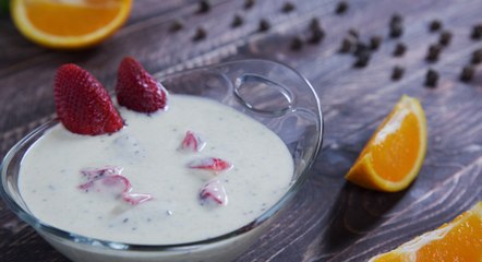 طريقة عمل سناك اللبن بالفواكه , بالفيديو