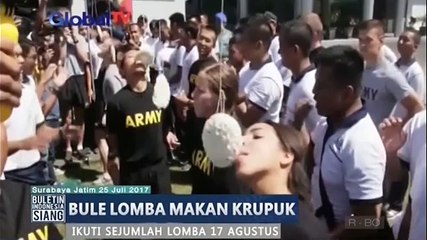Begini Keseruan Bule saat Ikut Lomba Makan Kerupuk