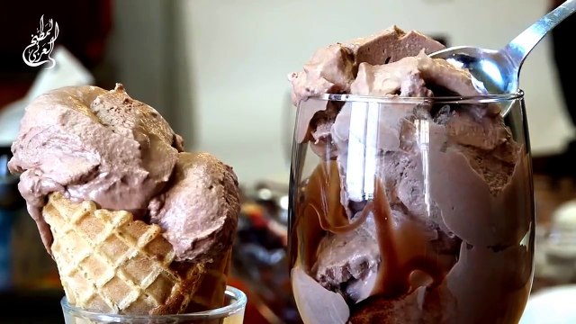 ‫اسهل واسرع طريقة تحضير ايس كريم شوكولاته في المنزل ‬