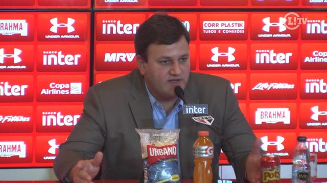 Walter? Diretor do São Paulo afirma que não procurou o Corinthians pelo goleiro