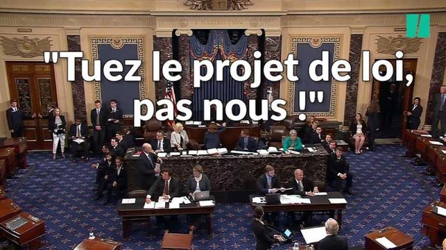 Des opposants à l'abrogation de l'Obamacare perturbent la séance au Sénat