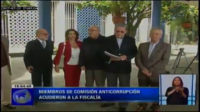 Comisión Anticorrupción hizo reconocimiento de firmas en la Fiscalía por el caso Caminosca