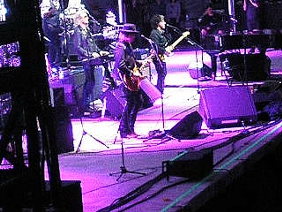 Forest Hills Stadium Concert 06-16-2017: Hall & Oates - Rich Girl