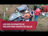 Camioneta cae a barranco en Aguascalientes