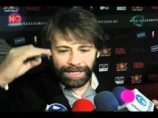 No lo cuentes. Diego Luna  'La casa de mi padre' A COLOR