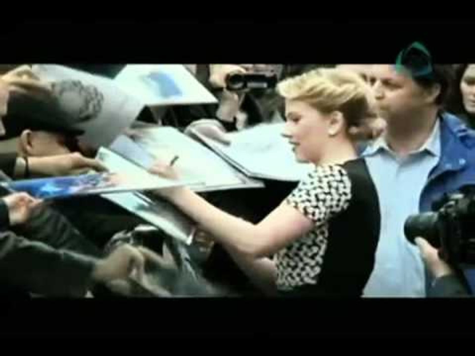 La sobremesa. Scarlett Johanson tiene su estrel...