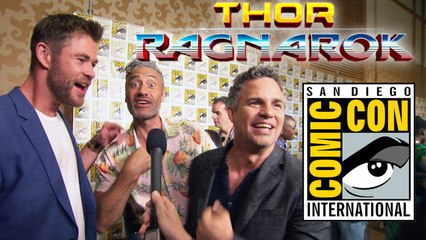 Thor: Ragnarok Cast at Comic-Con 2017! - Electric Playground