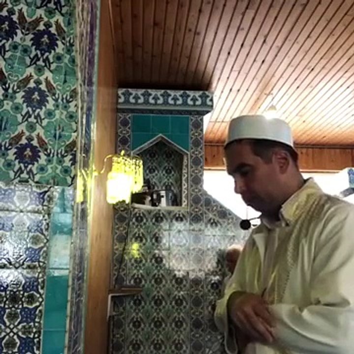 Amazing imitation Sheikh Maher Muayqali MAKKAH.AGLATAN ARAP MAKAMI SÜPER KIRAAT Hafız Metin Demirtaş. Kabe imamı Şeyh Mahir makamı. DEFALARCA DINLETEN KIRAAT. BU SESI MUTLAKA DINLEYIN IZLEMEDEN GECMEYIN. HAFIZ METIN DEMIRTAS. Bu ses kalbinizi titretecek.