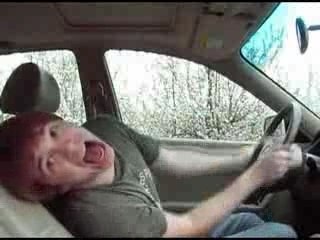 Conducteur euh.. FOU