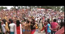 India-Pakistan Wagah border and amusing display of one-upmanship!