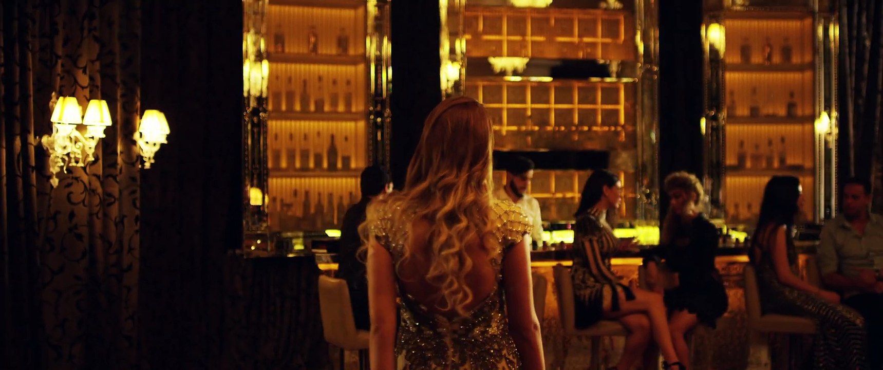 Lacrim, Maître Gims - Ce soir ne sors pas [Clip Officiel]