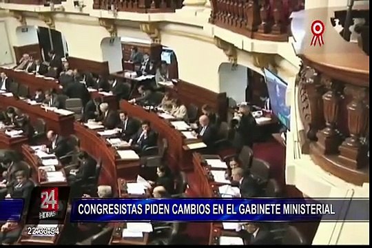 Congresistas piden cambios en el Gabinete Ministerial