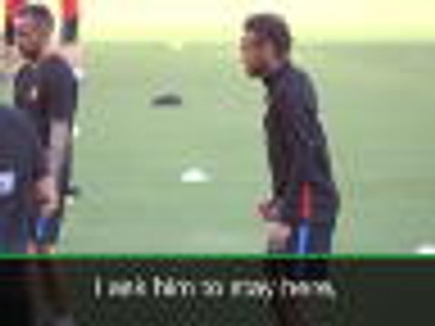 Pique asks Neymar to stay at Barca