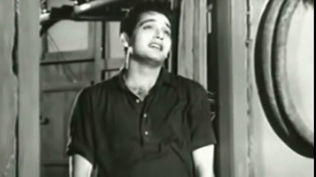 এই মেঘলা দিনে একলা ঘরে থাকে না মন - হেমন্ত মুখোপাধ্যায়