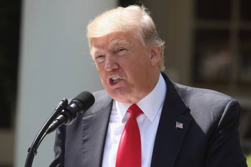 Trump bans transgender people from military