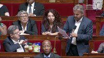 Quand Mélenchon et Corbière déballe de la nourriture à l'Assemblée nationale