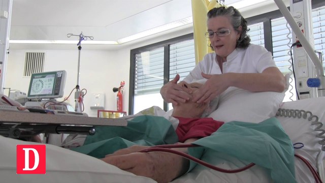 Des soins esthétiques prodigués pendant la dialyse