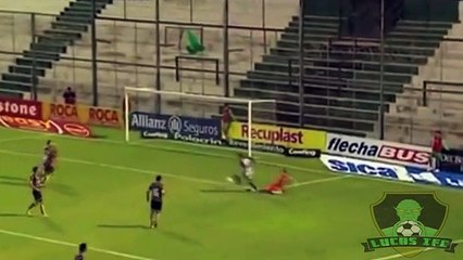 Veja em ação José Gómez, alvo do Benfica para a lateral-direita