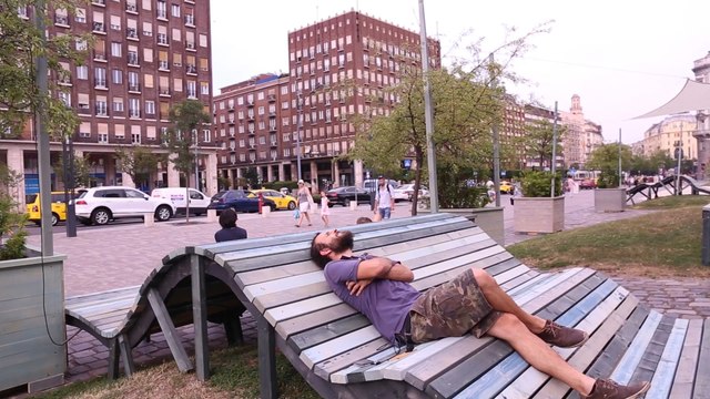 Street benches embedded with solar panels could power your phone on your next stroll