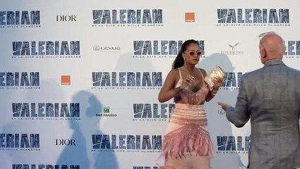 Rihanna Shows Off Her Curvy New Figure In Beaded Bra
