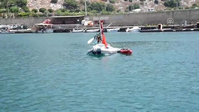 Şişme Botla Istanbul'dan Hatay'a Gidiyor