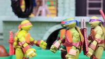 Ninja Turtles Donatello Transports Turtles to Medieval Times Leo Knight and Fox Attacks Mi