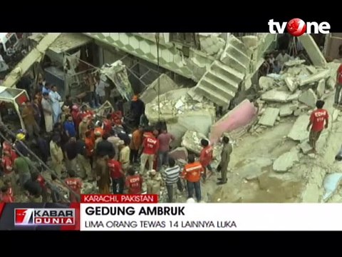 Bangunan Lantai Tiga Ambruk, Lima Orang Tewas dan 14 Terluka