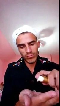 Qe qysh lyhen do femra edhe ju doket pak aton