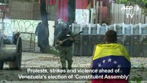 Clashes in Caracas between opposition demonstrators and police