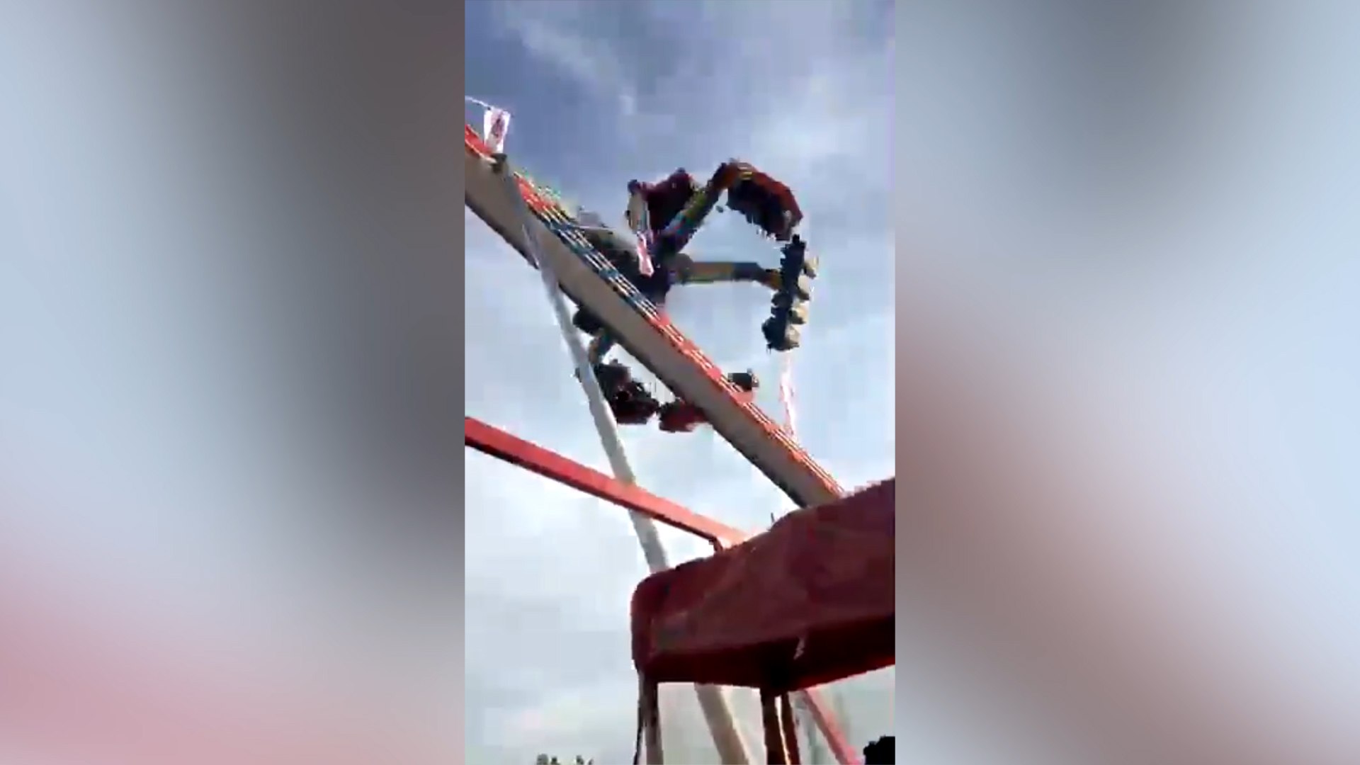 One dead after ride malfunctions at Ohio State Fair