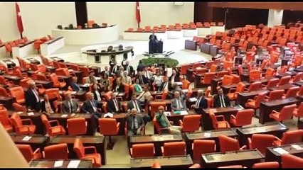 CHP Grubunun Iç Tüzükle Ilgili TBMM'deki Eylemi Devam Ediyor