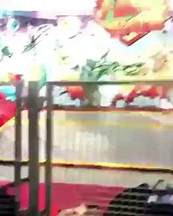 Des sièges se décrochent d'une attraction aux Etats-Unis