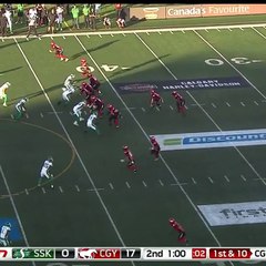 Un écureuil perturbe un match de football américain