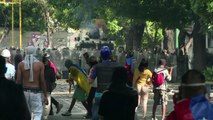 Dois mortos no 1º dia de greve geral na Venezuela
