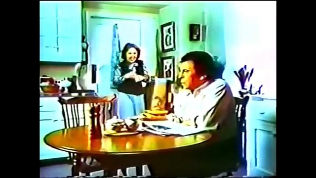 Glade Air Freshener Commercial (Doris Roberts, 1975)
