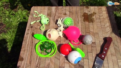 Режем Раскаленным ножом Игрушки Антистресс и Сжигаем на костре Скелет