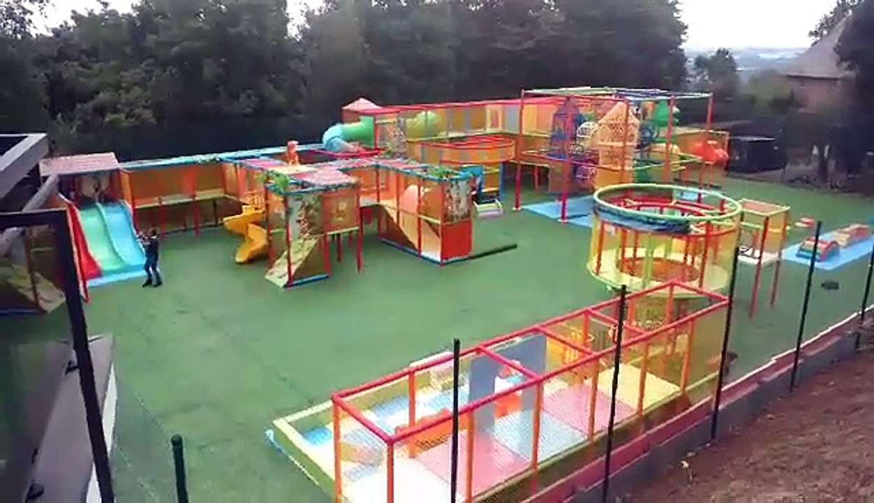 Découverte en avant-première de la nouvelle plaine de jeux du Mont-Saint-Aubert