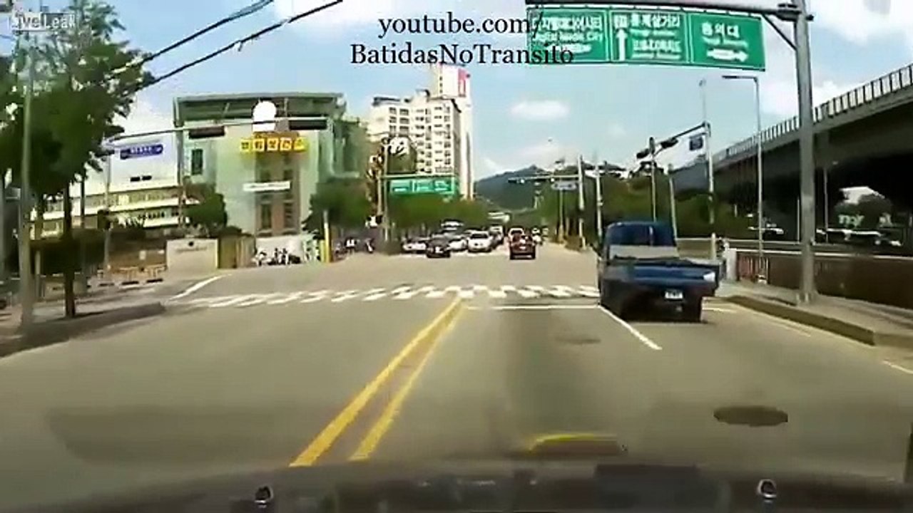 ACIDENTES DE VIAÇÃO